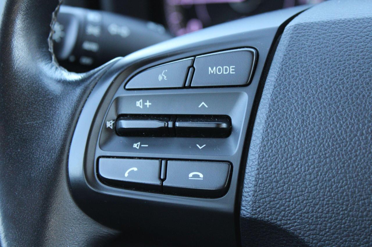 2021 Hyundai Venue Trend IVT - Photo #14