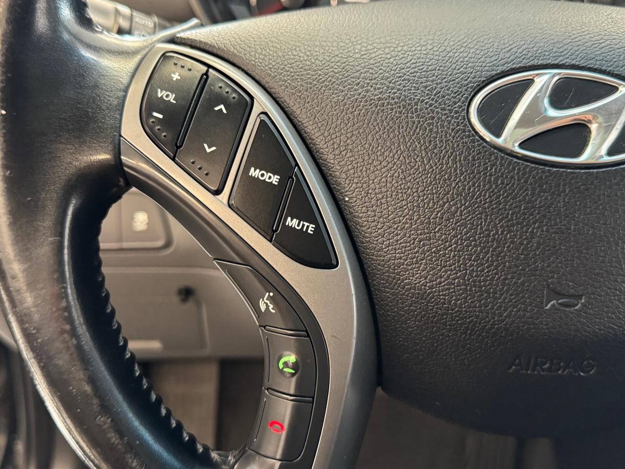 2014 Hyundai Elantra GLS+Sunroof+A/C+Camera+Heated Seats+Bluetooth - Photo #40
