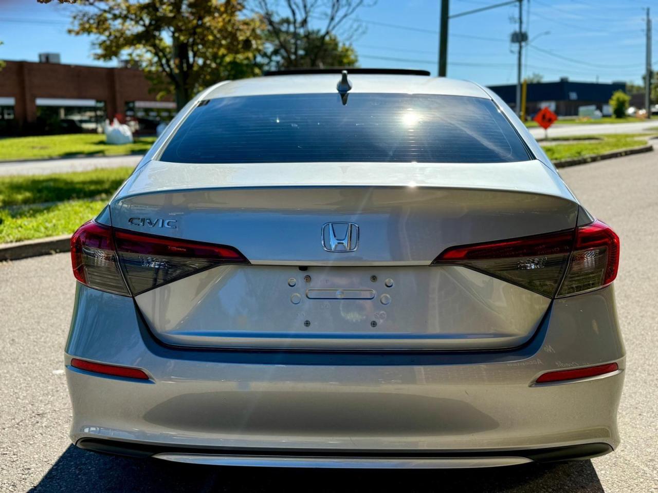 2022 Honda Civic EX Photo3