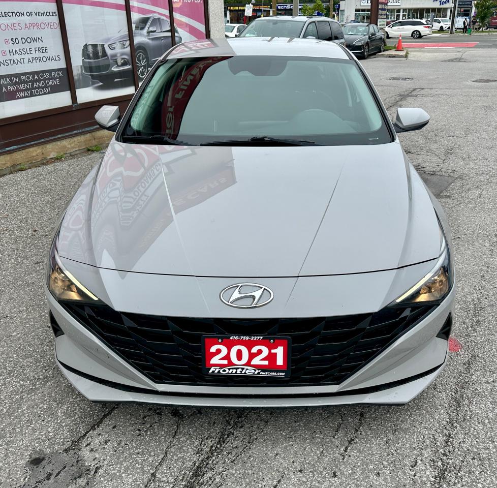 2021 Hyundai Elantra Preferred Photo2