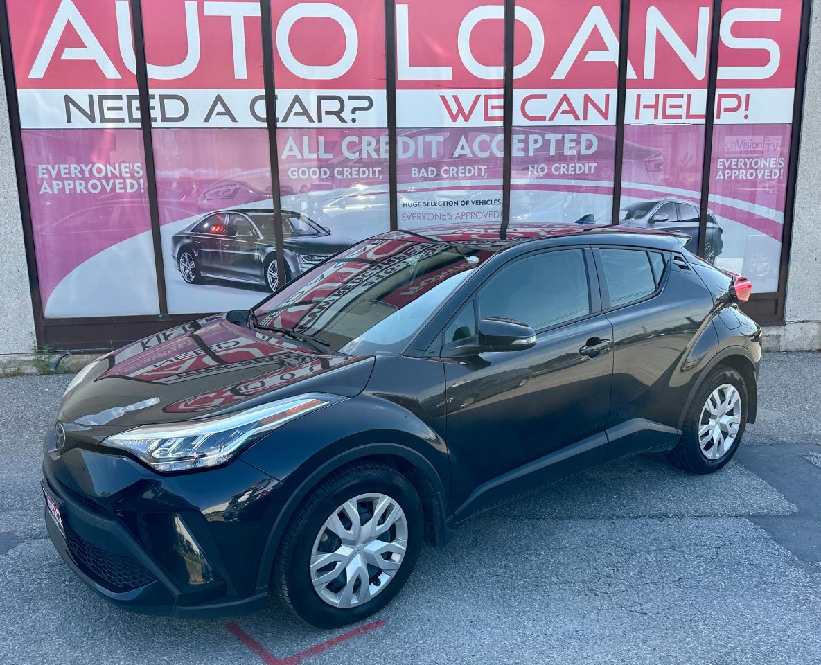 Used 2022 Toyota C-HR XLE Premium for sale in Toronto, ON