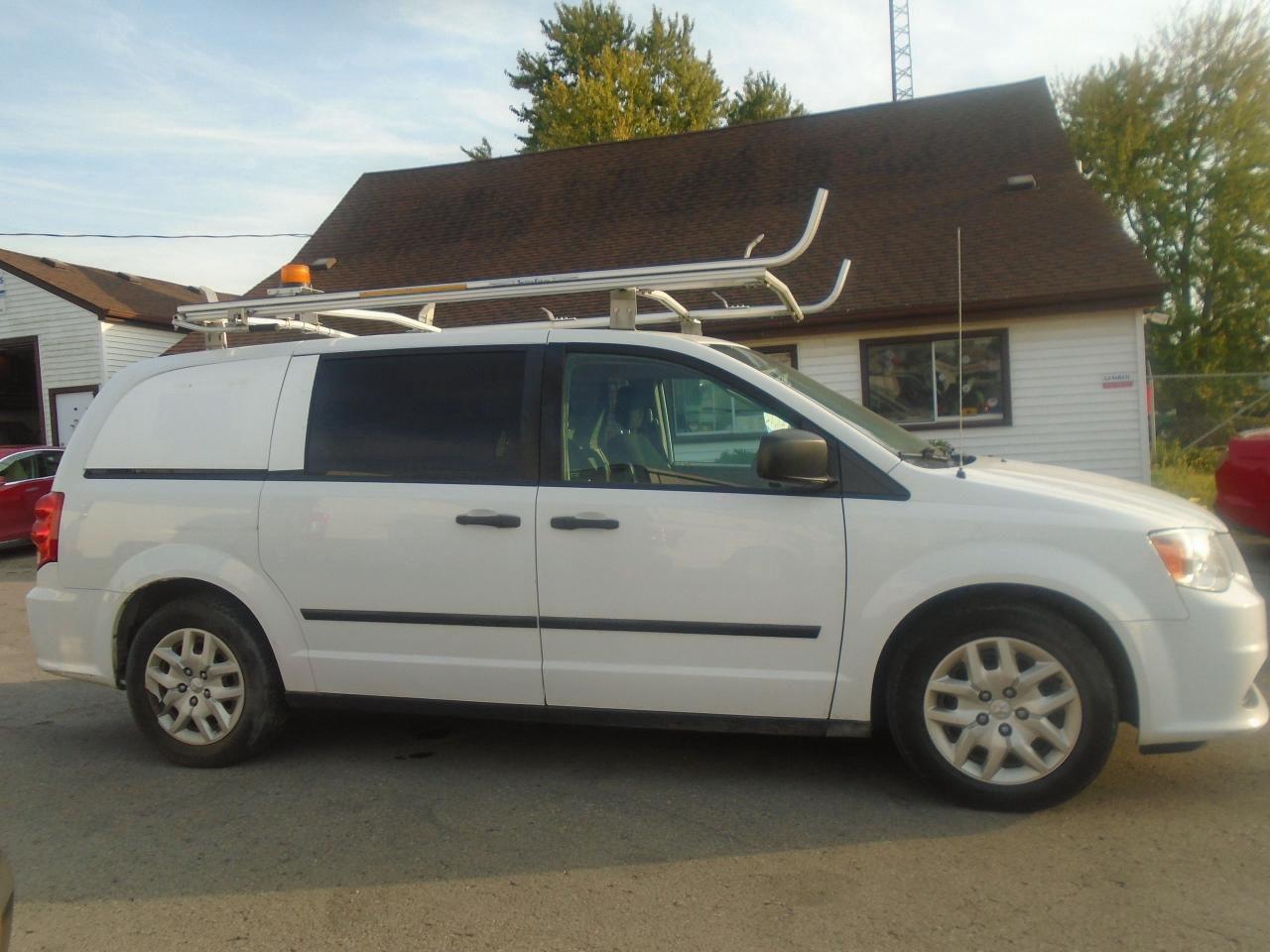 2015 RAM Cargo Van 119  WB - Photo #5