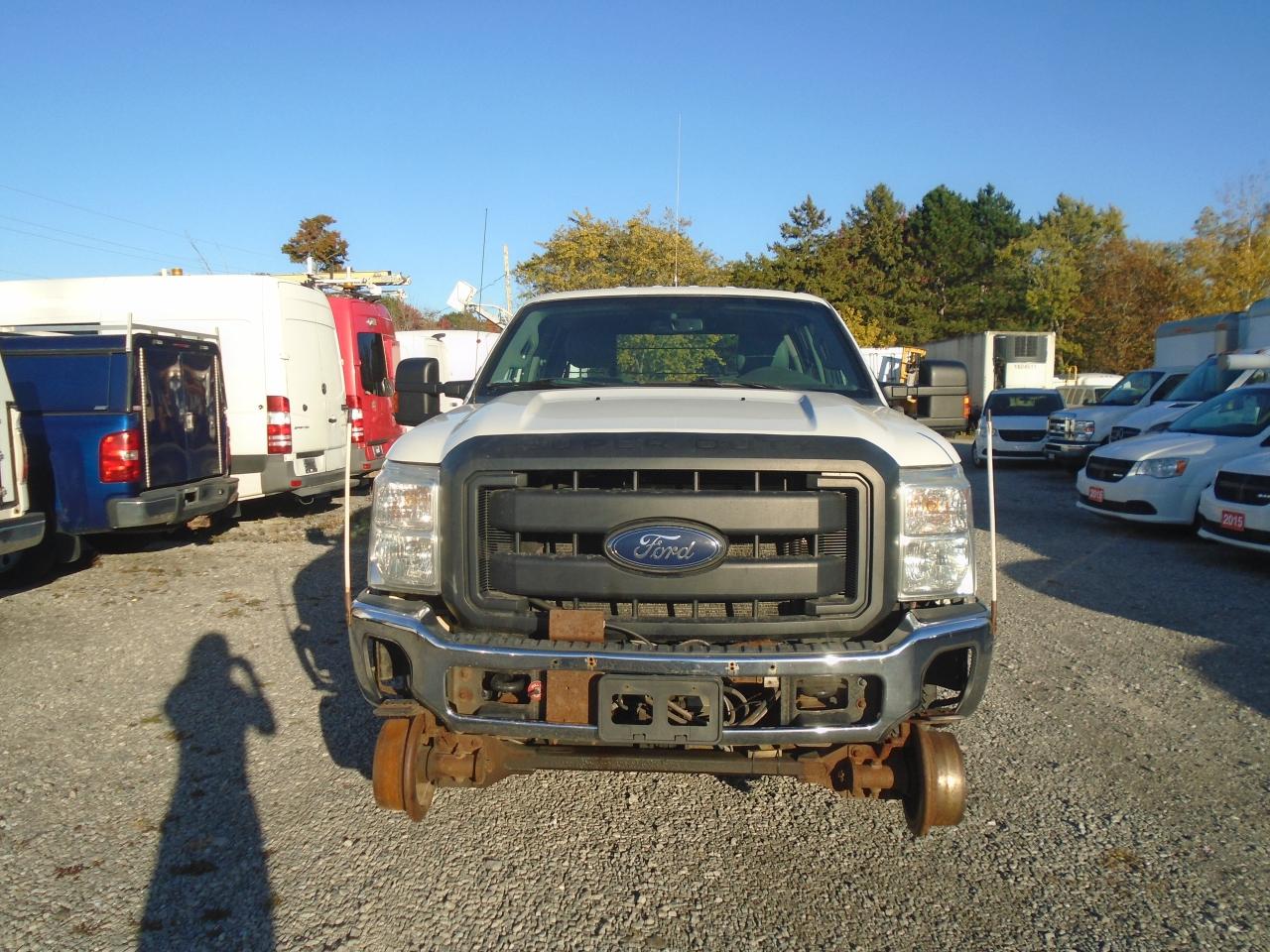 2015 Ford F-350 4WD Crew Cab 172  XL RAIL TRUCK - Photo #3