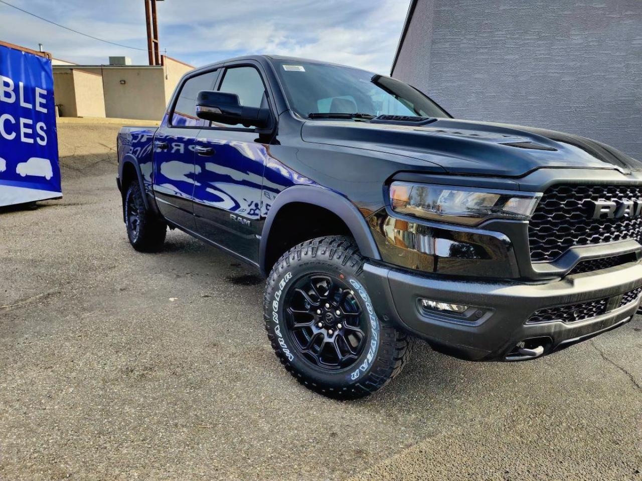 New 2025 RAM 1500 Rebel cabine d'équipe 4x4 caisse de 5 pi 7 po for sale in Medicine Hat, AB