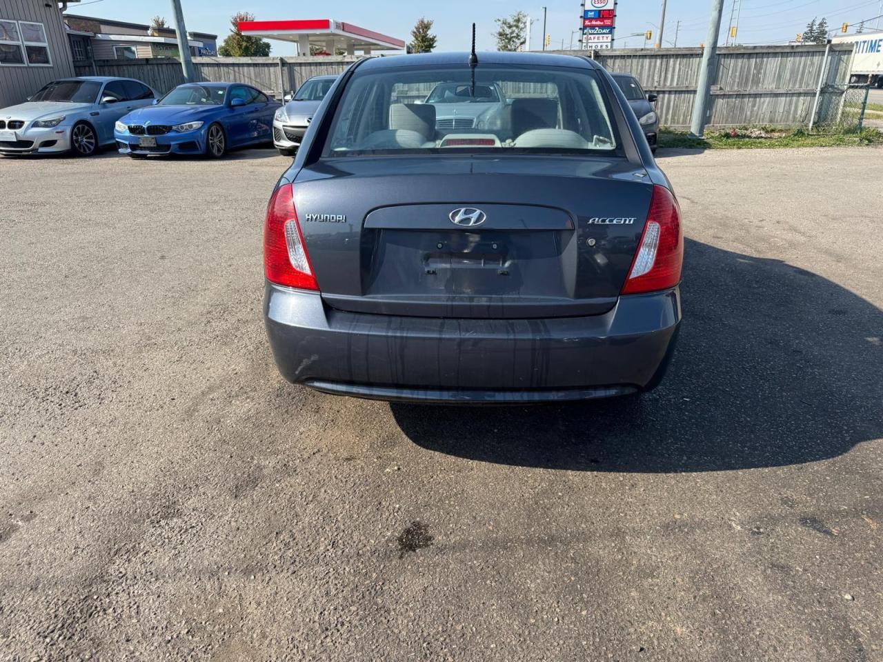 2010 Hyundai Accent GLS, NO ACCIDENTS, WELL SERVICED, ONLY 161KMS - Photo #4