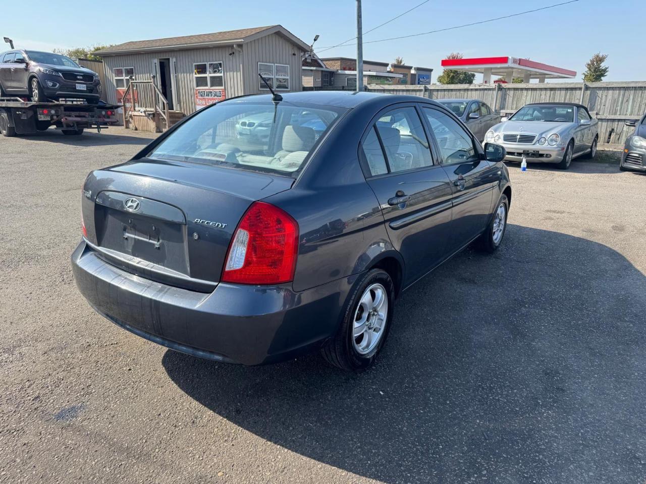 2010 Hyundai Accent GLS, NO ACCIDENTS, WELL SERVICED, ONLY 161KMS - Photo #5