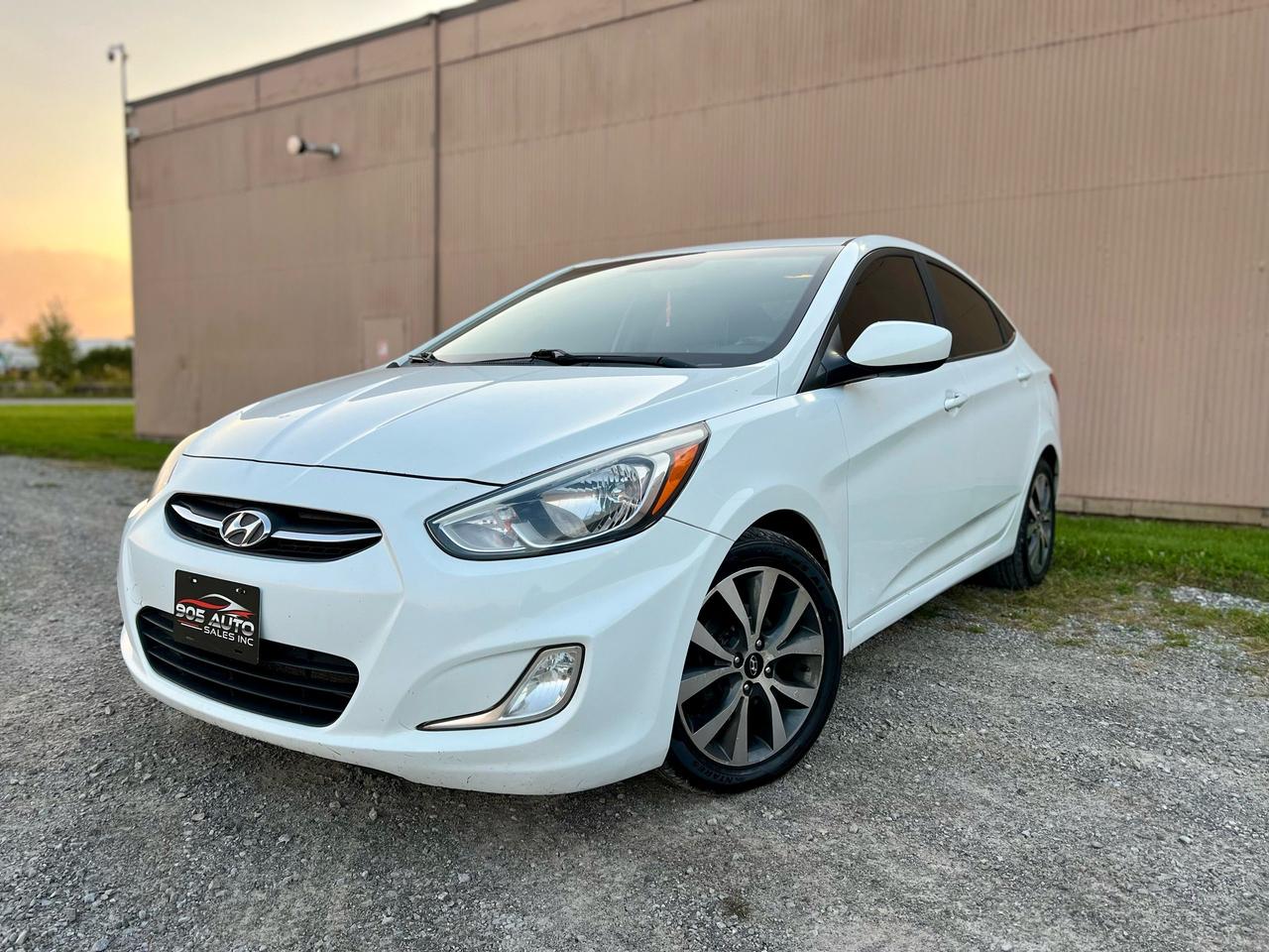 2015 Hyundai Accent SE - Photo #1