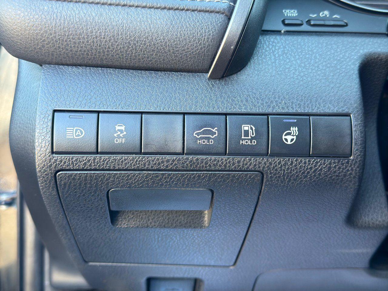 2022 Toyota Camry SE Photo
