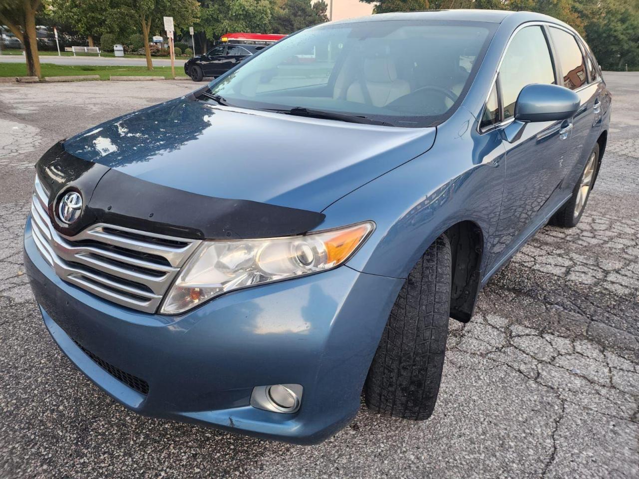 2011 Toyota Venza 4DR WGN V6 AWD - Photo #2