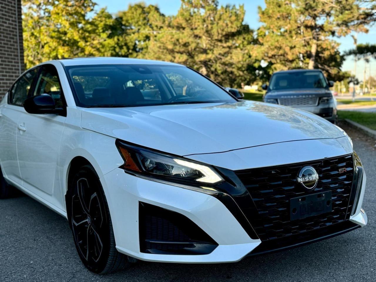 2023 Nissan Altima  Photo4