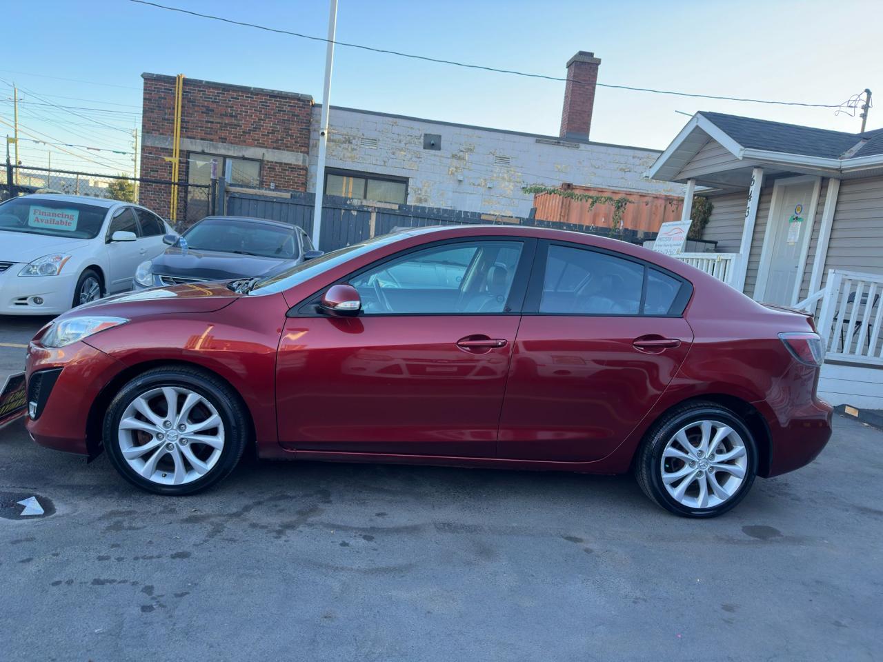 2010 Mazda MAZDA3 GT **MANUAL / NO ACCIDENT** - Photo #4