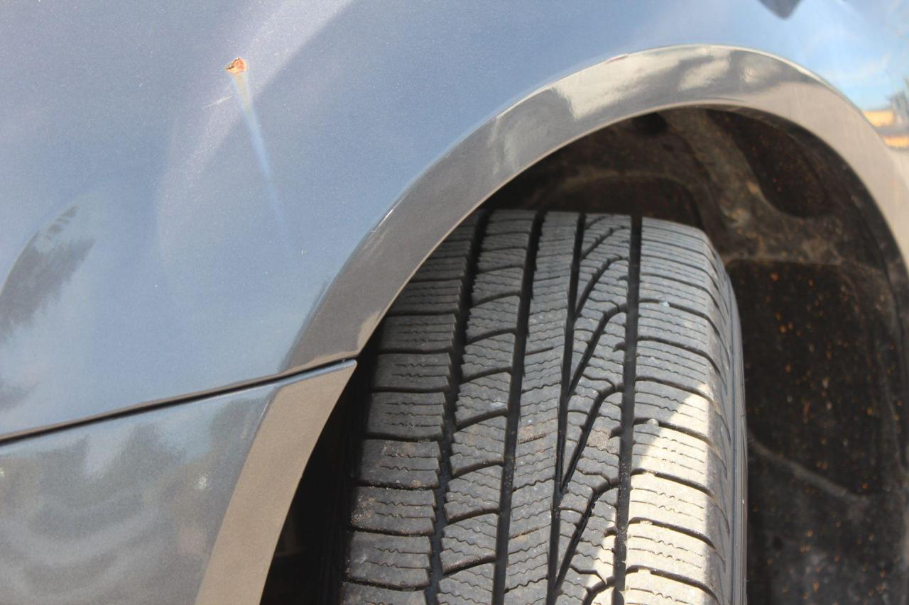 2013 Chrysler 300  Photo