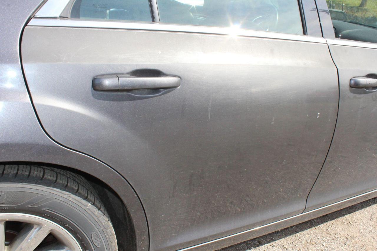 2013 Chrysler 300  Photo