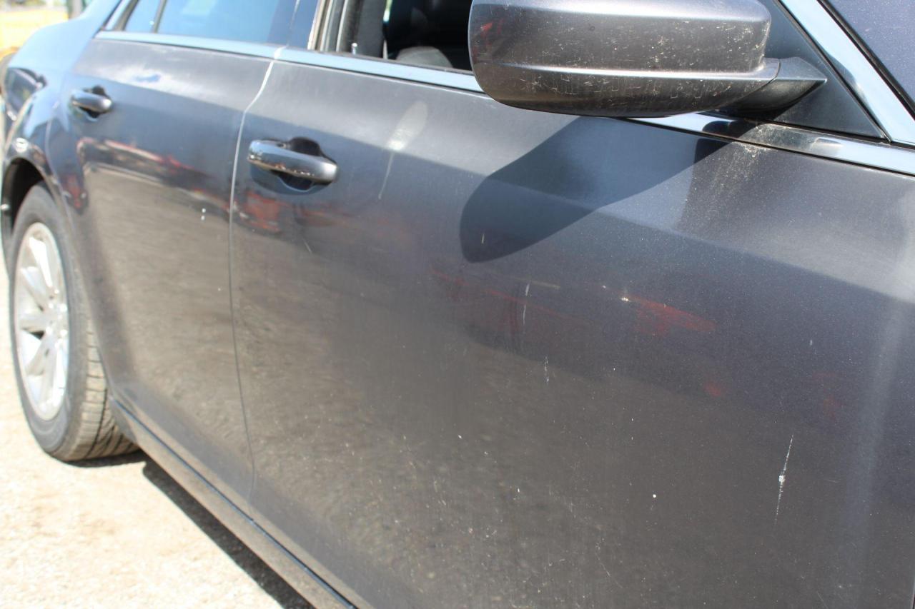 2013 Chrysler 300  Photo