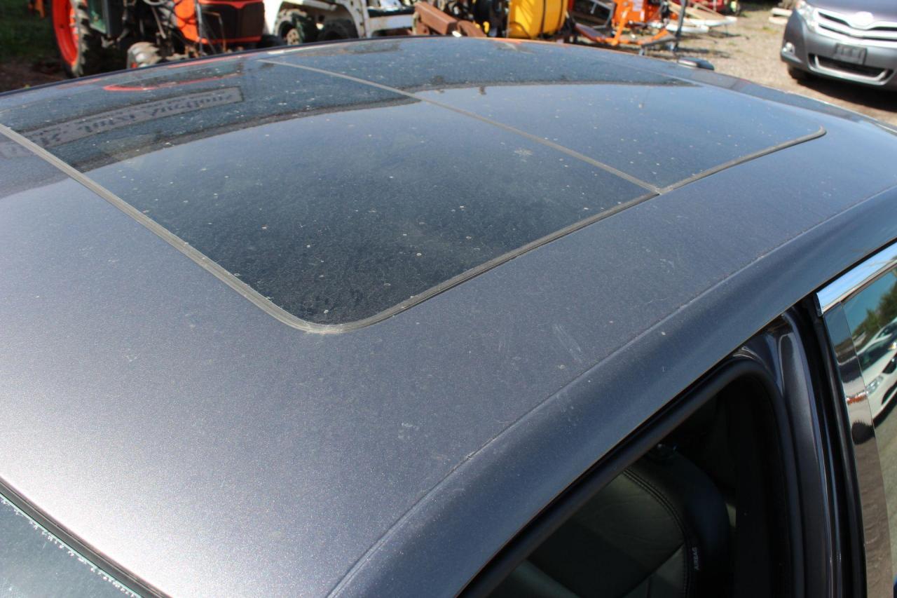 2013 Chrysler 300  Photo