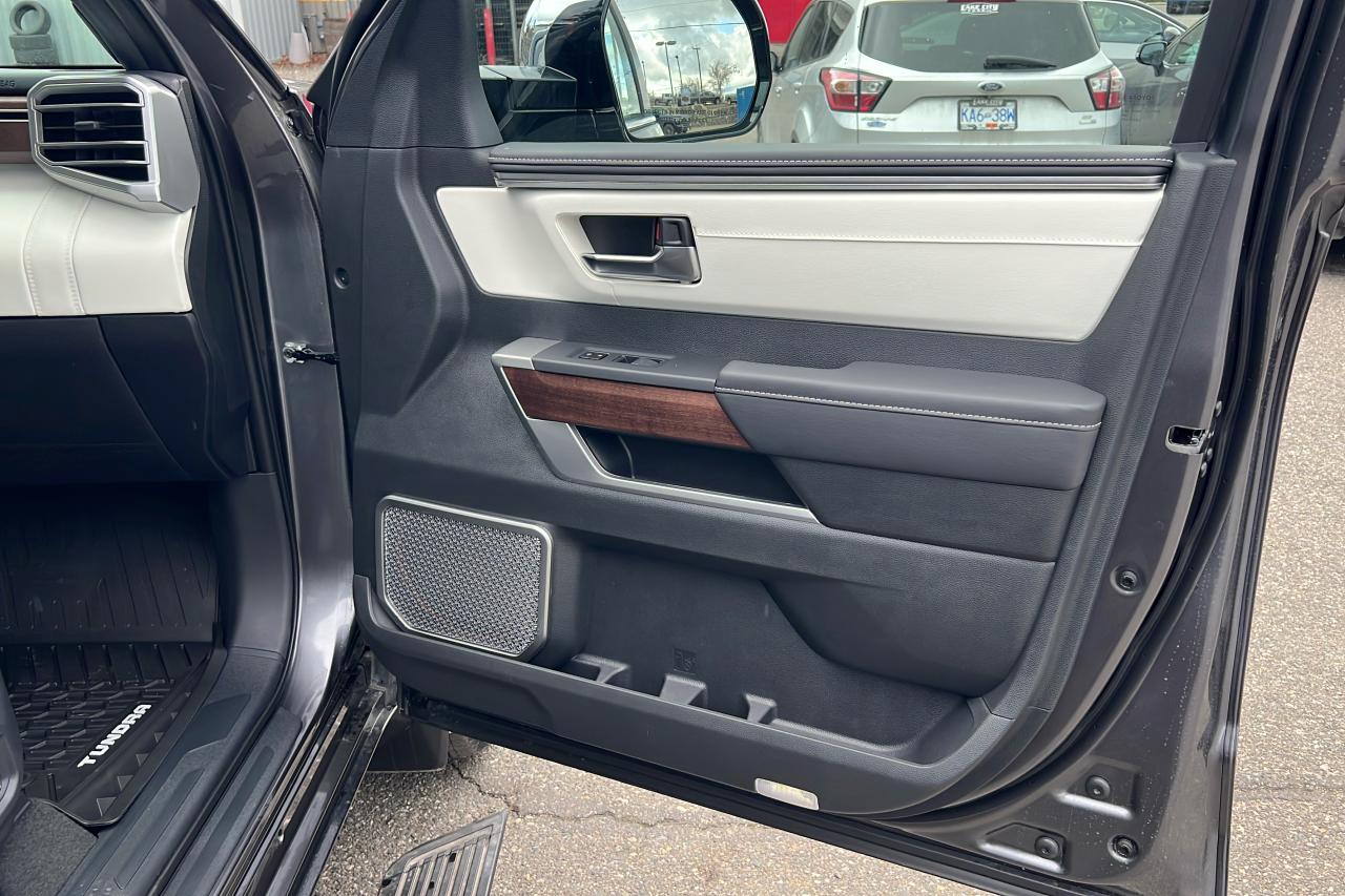 2025 Toyota Tundra CAPSTONE Photo