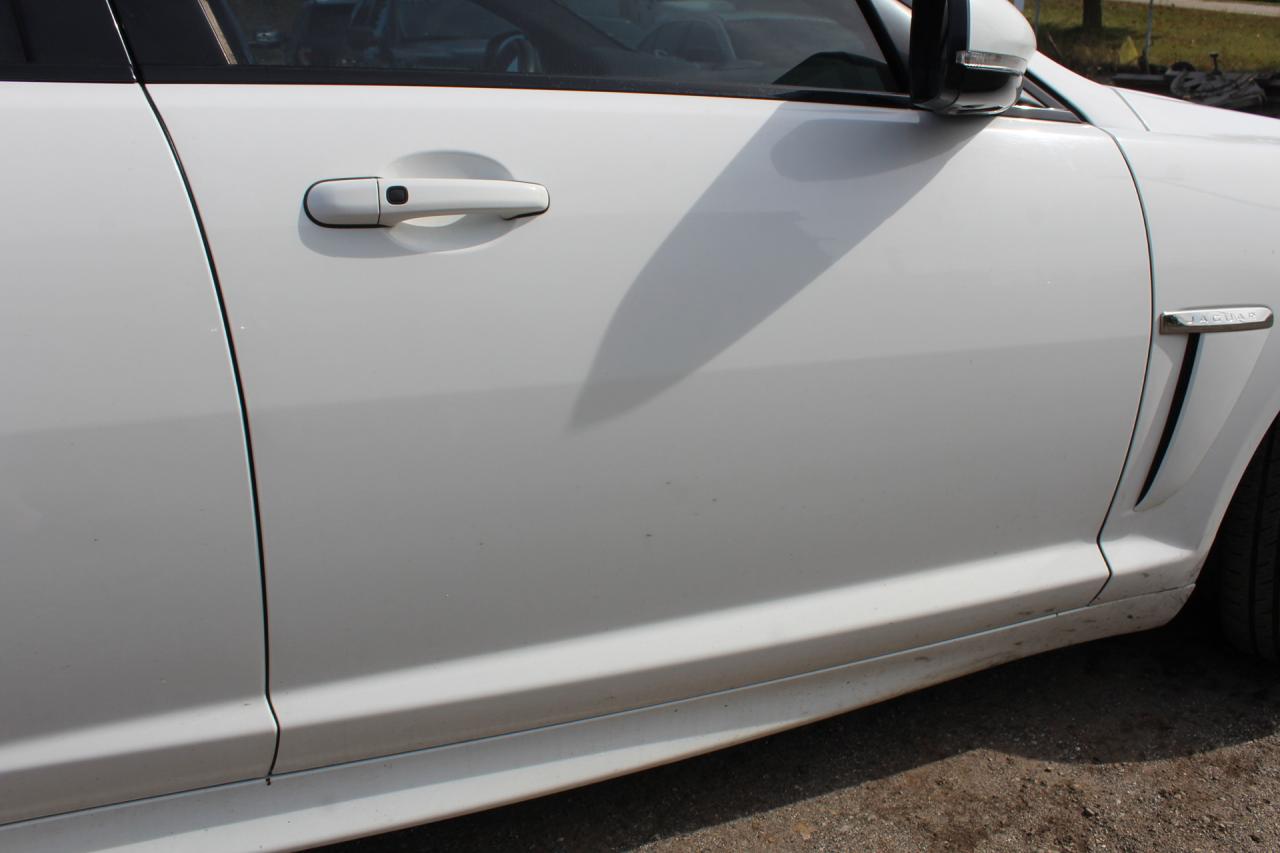 2015 Jaguar XF  Photo