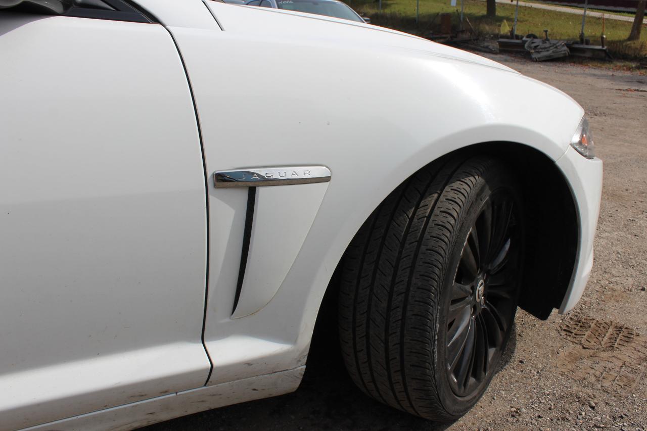 2015 Jaguar XF  Photo