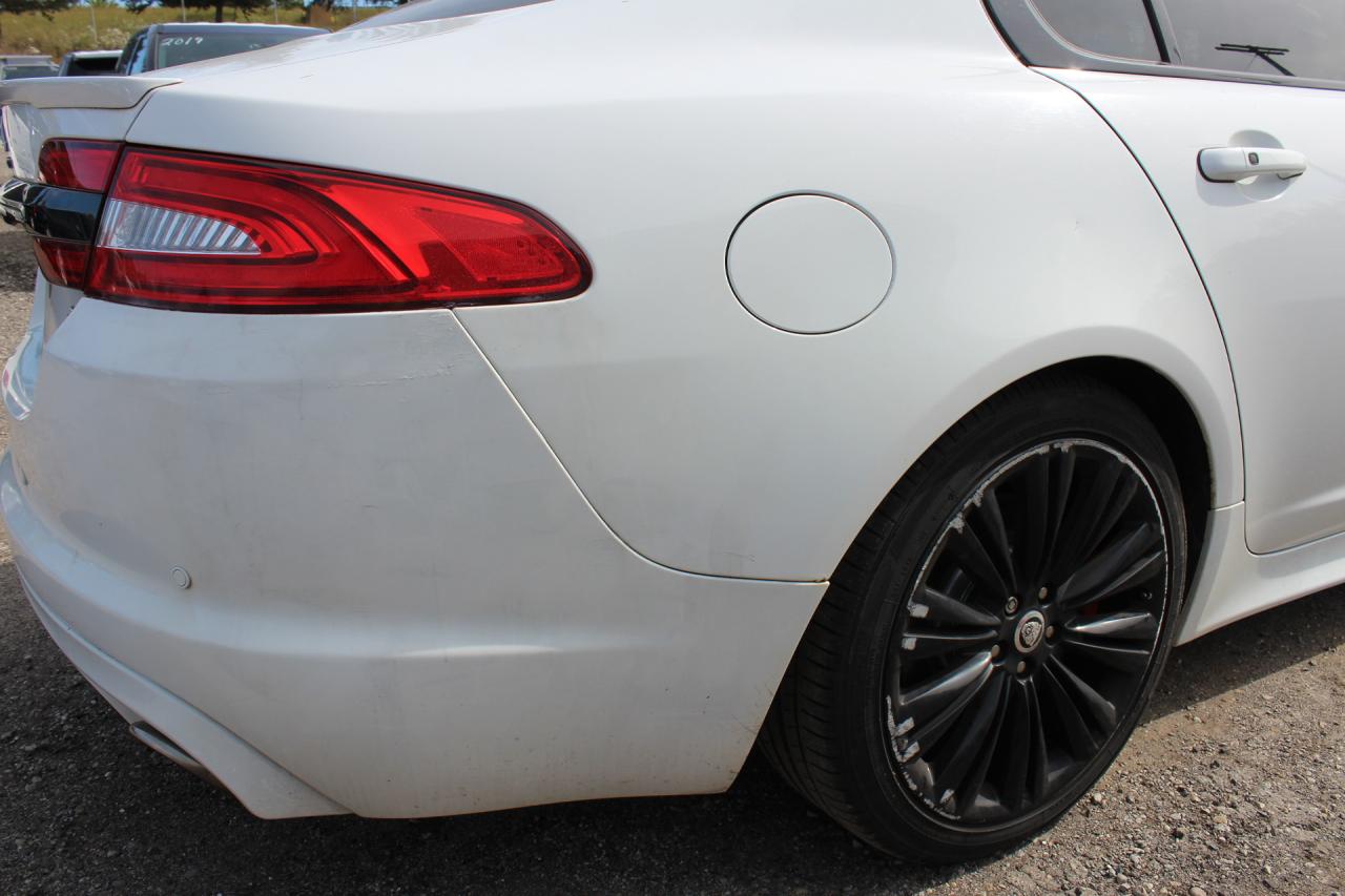 2015 Jaguar XF  Photo