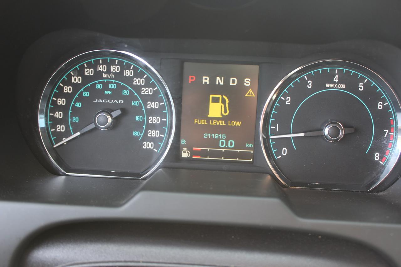 2015 Jaguar XF  Photo