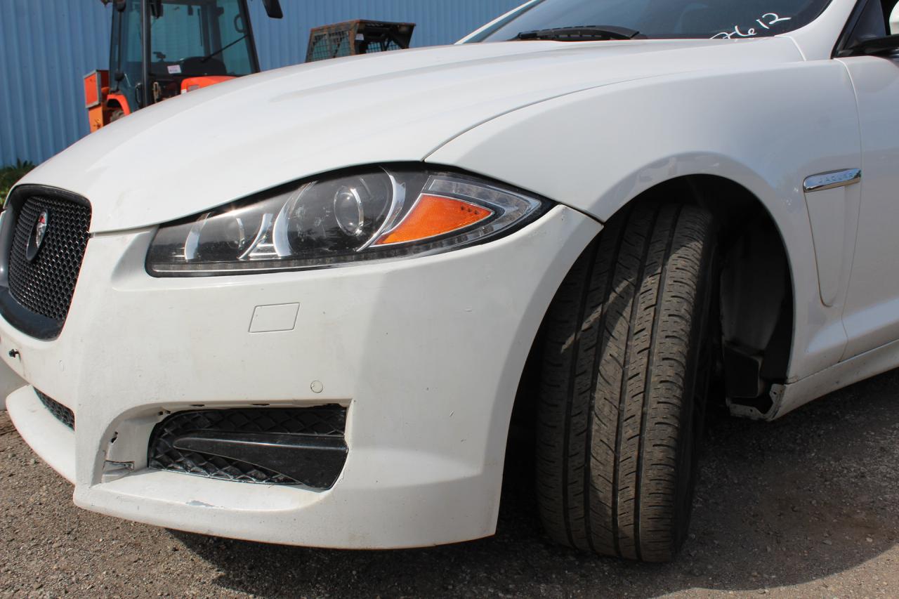 2015 Jaguar XF  Photo