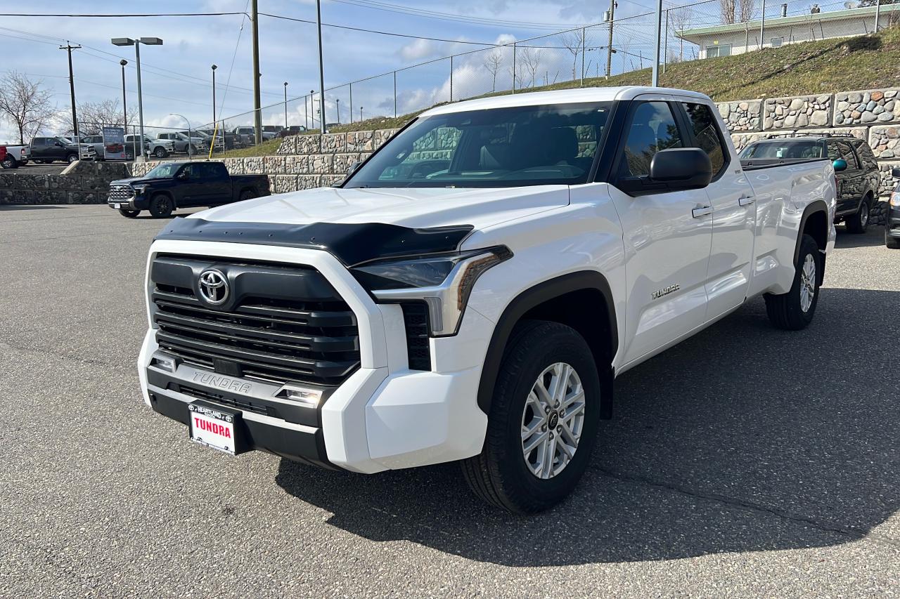 2025 Toyota Tundra SR5 L Photo