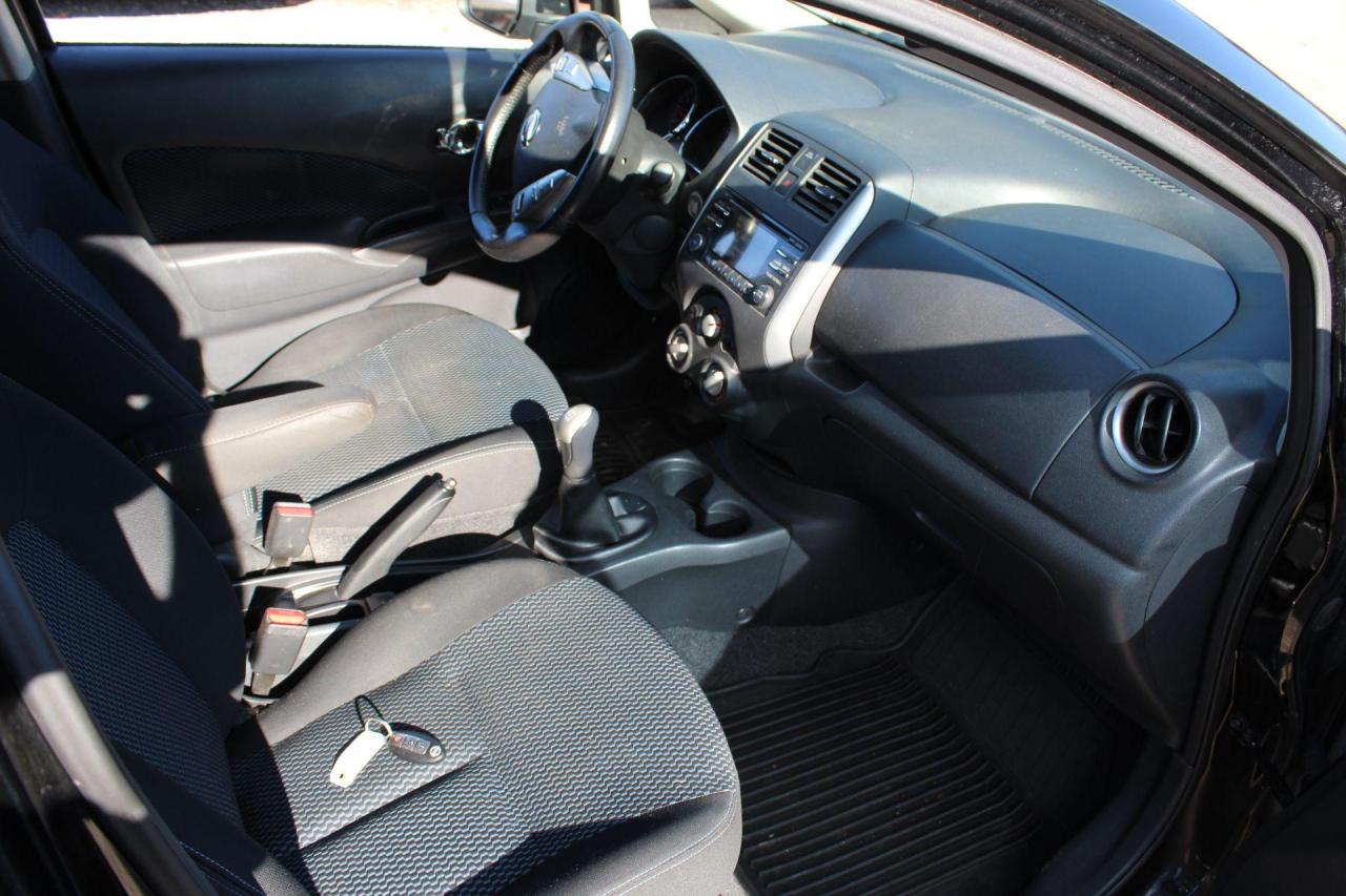 2014 Nissan Versa Note  Photo