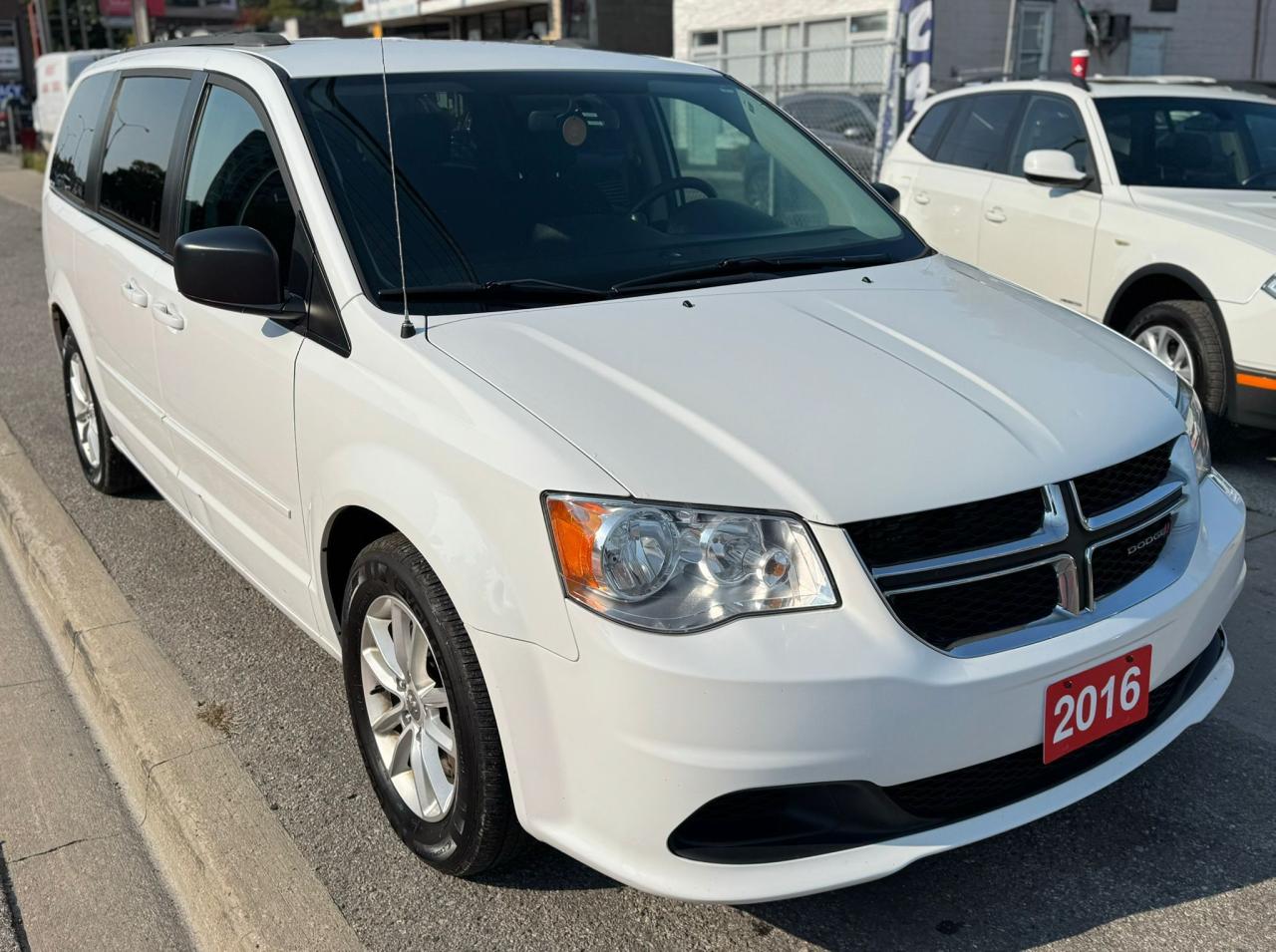 2016 Dodge Grand Caravan SXT - Backup Camera  - Bluetooth  - Crusie Control - Photo #1