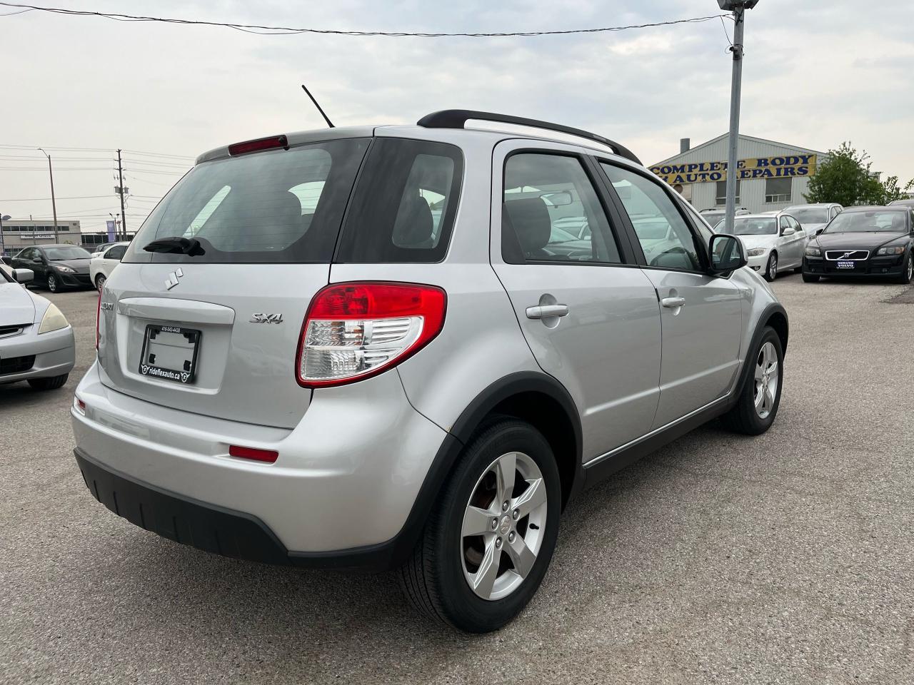 2012 Suzuki SX4 JX Photo4