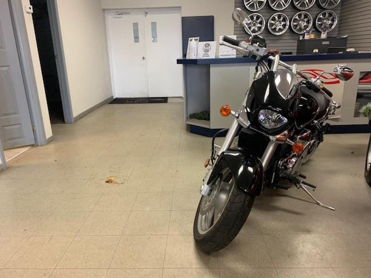 Used 2010 Suzuki Boulevard M90 for sale in North York, ON