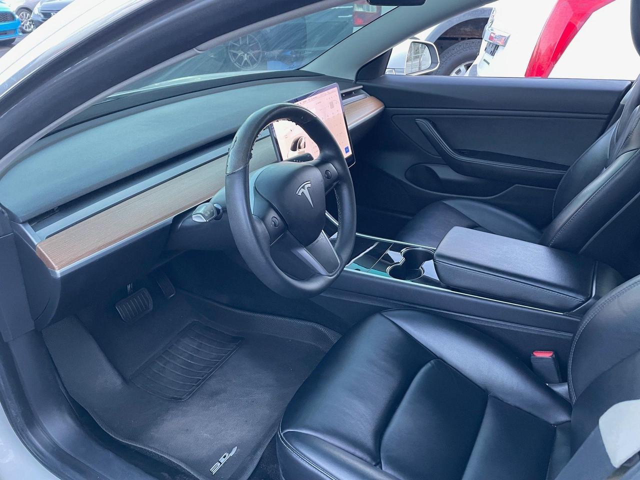 2019 Tesla Model 3 Standard Range Plus*NAV,BACKUP CAM, HEATED SEATS* Photo