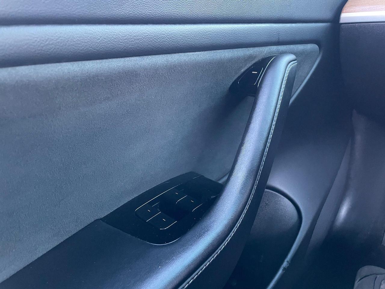 2019 Tesla Model 3 Standard Range Plus*NAV,BACKUP CAM, HEATED SEATS* Photo