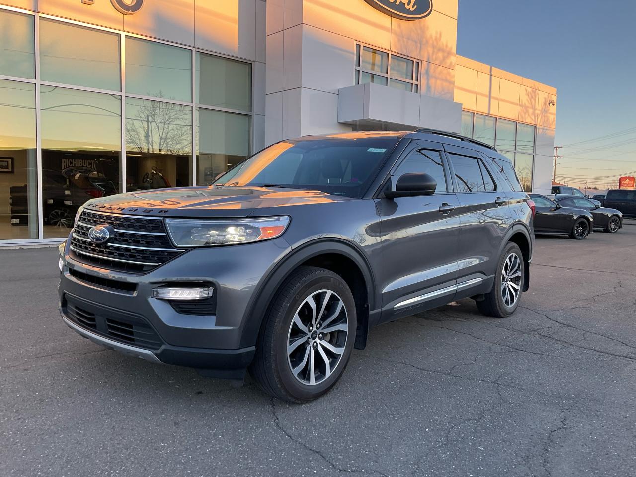 Used 2022 Ford Explorer XLT 4WD for sale in Bouctouche, NB