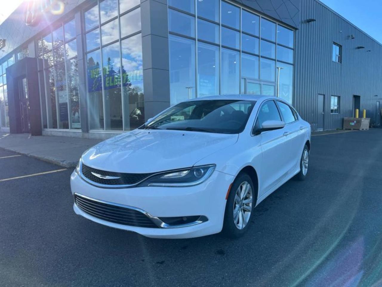 Used 2015 Chrysler 200 Limited for sale in Gander, NL