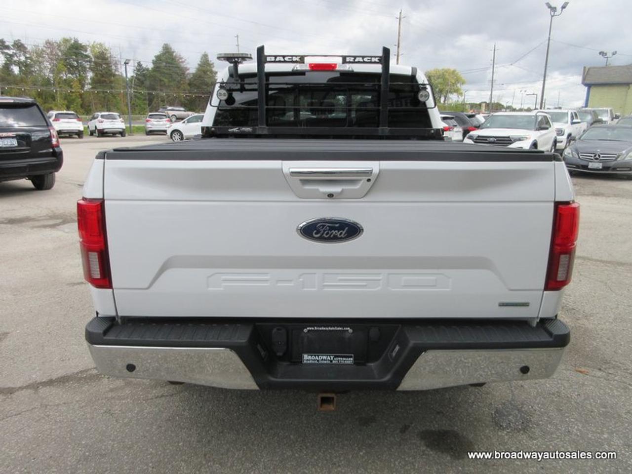2018 Ford F-150 GREAT VALUE LARIAT-EDITION 5 PASSENGER 3.5L - ECO-BOOST.. 4X4.. CREW-CAB.. SHORTY.. NAVIGATION.. POWER SUNROOF.. HEATED/AC SEATS.. Photo