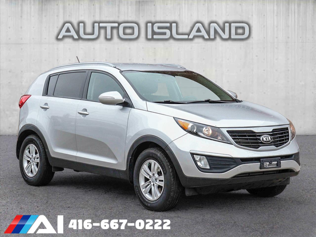 Used 2013 Kia Sportage FWD, Alloys , Auto , Heated Seats , Backup Camera , Bluetooth for sale in Toronto, ON