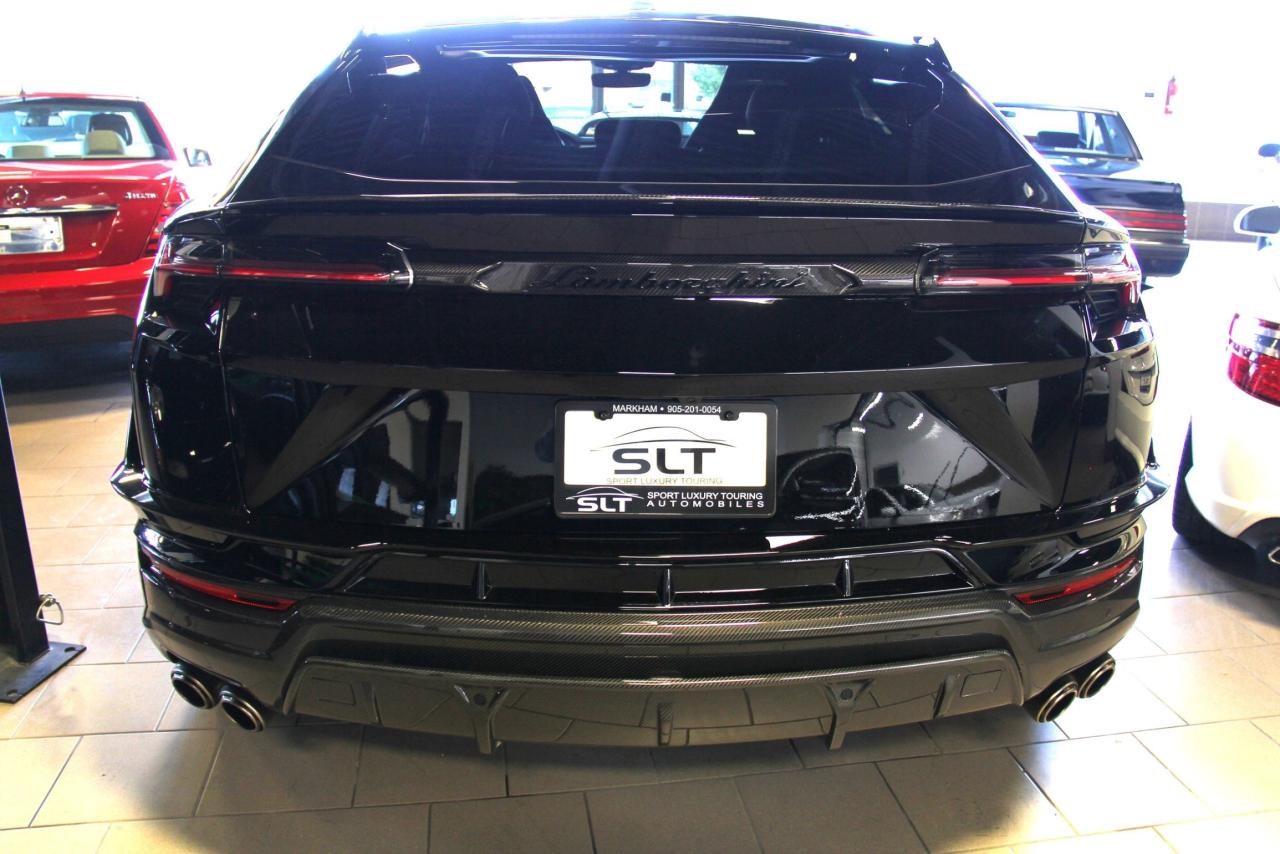 2023 Lamborghini Urus Performante Photo