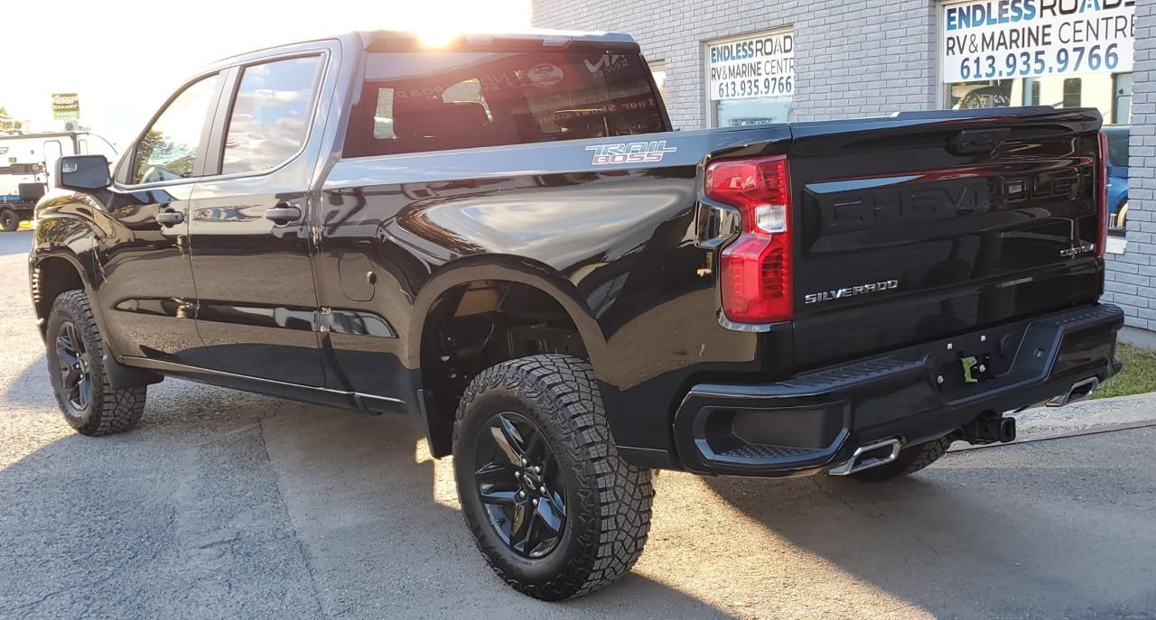 2024 Chevrolet Silverado 1500 Custom Trail Boss - Photo #3