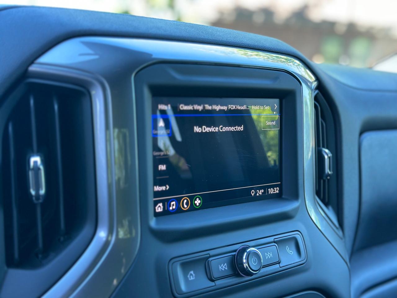 2024 Chevrolet Silverado 1500 Custom Trail Boss - Photo #13
