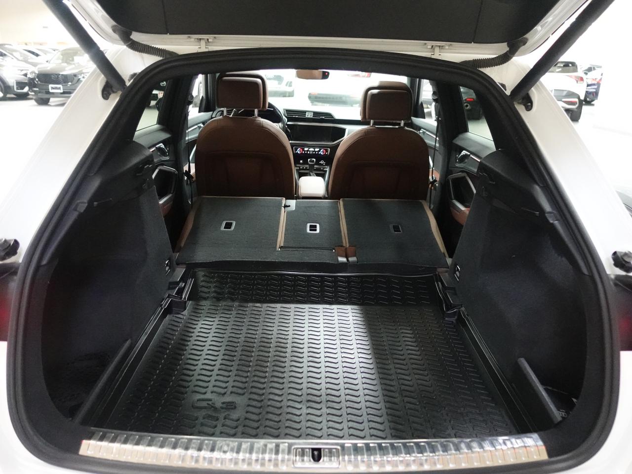 2020 Audi Q3 TECHNIK | S-Line | AWD | Nav | Sunroof | Leather