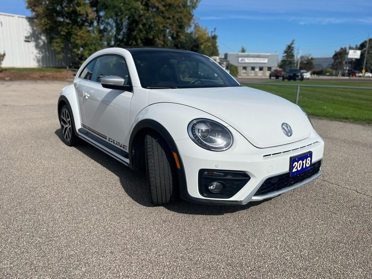 2018 Volkswagen Beetle Dune Photo2