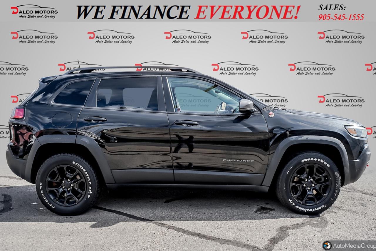 2019 Jeep Cherokee Trailhawk Elite 4x4 / S.ROOF / NAV / LEATHER Photo9