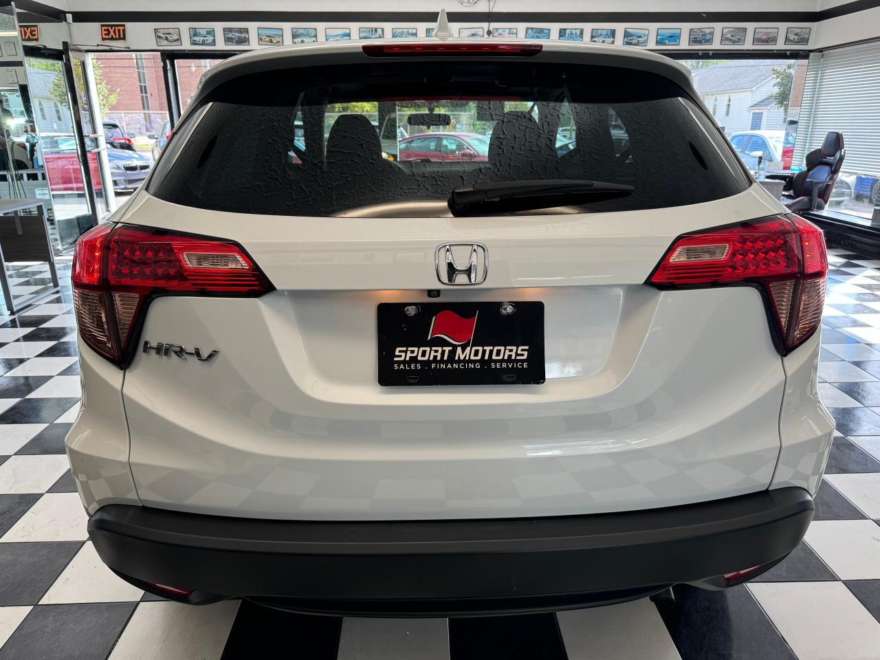 2016 Honda HR-V EX+Sunroof+Side Camera+Heated Seats+Dual Temp Cont Photo6