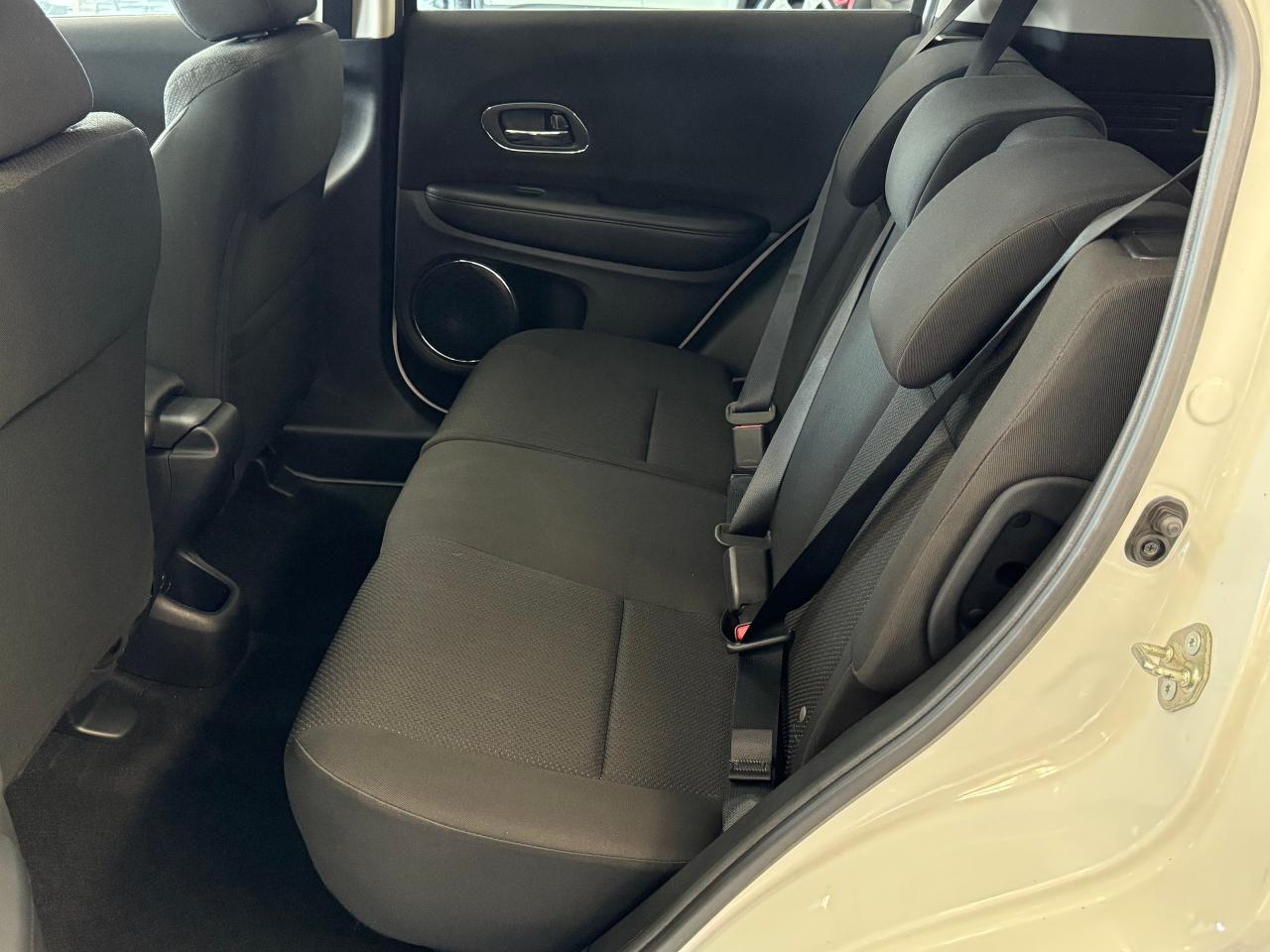 2016 Honda HR-V EX+Sunroof+Side Camera+Heated Seats+Dual Temp Cont - Photo #24