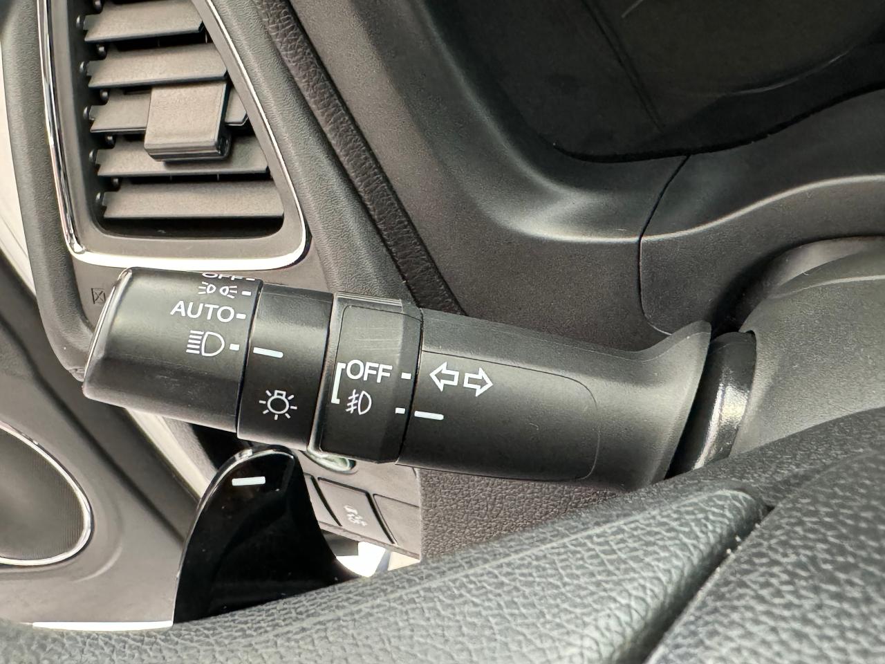 2016 Honda HR-V EX+Sunroof+Side Camera+Heated Seats+Dual Temp Cont - Photo #46