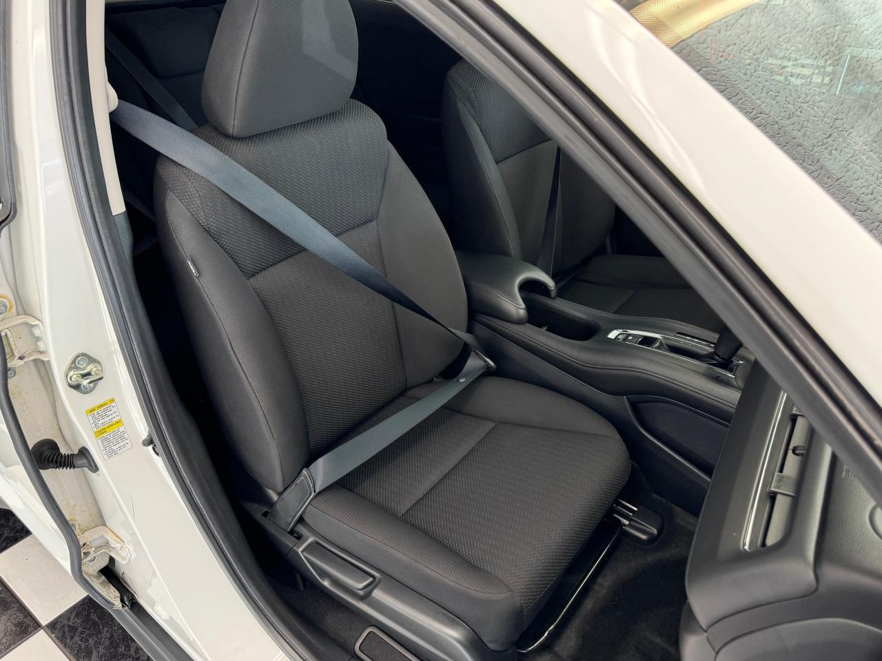 2016 Honda HR-V EX+Sunroof+Side Camera+Heated Seats+Dual Temp Cont - Photo #23