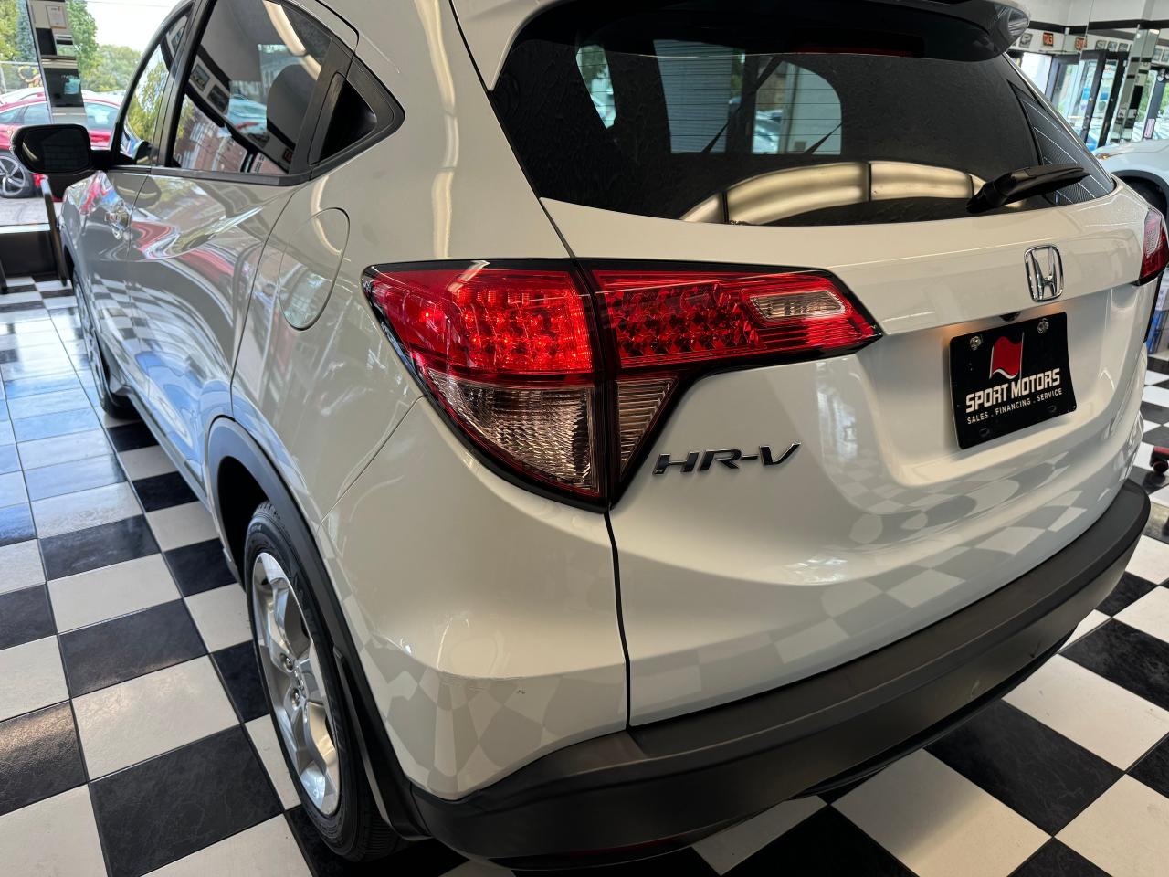 2016 Honda HR-V EX+Sunroof+Side Camera+Heated Seats+Dual Temp Cont - Photo #37