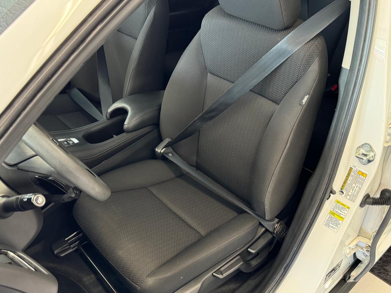 2016 Honda HR-V EX+Sunroof+Side Camera+Heated Seats+Dual Temp Cont - Photo #20