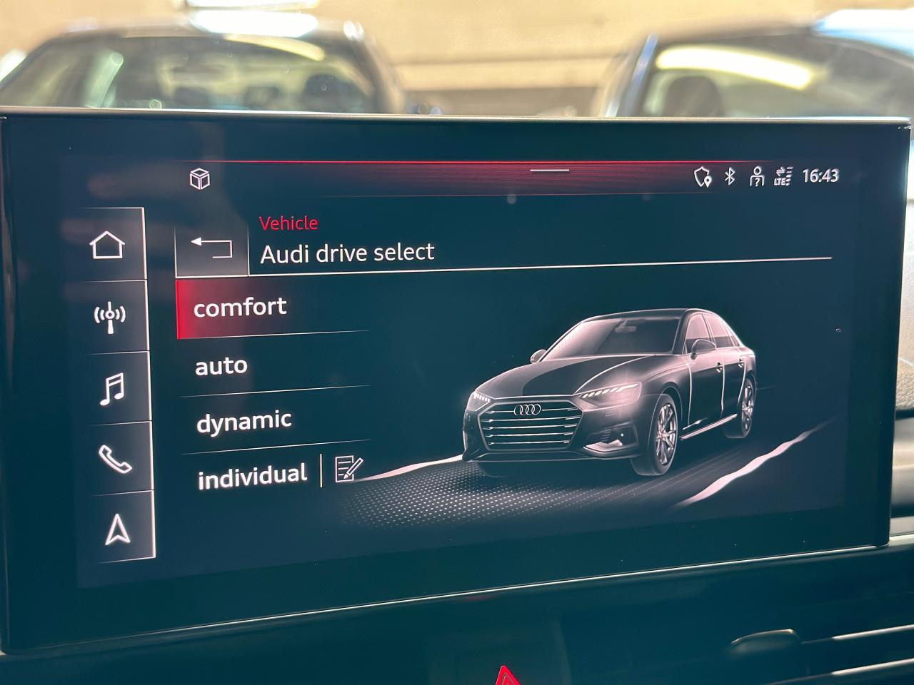 2020 Audi A4 S-LINE|NAV|BACKUP|BSM|DRIVE SELECT|CARPLAY| - Photo #20