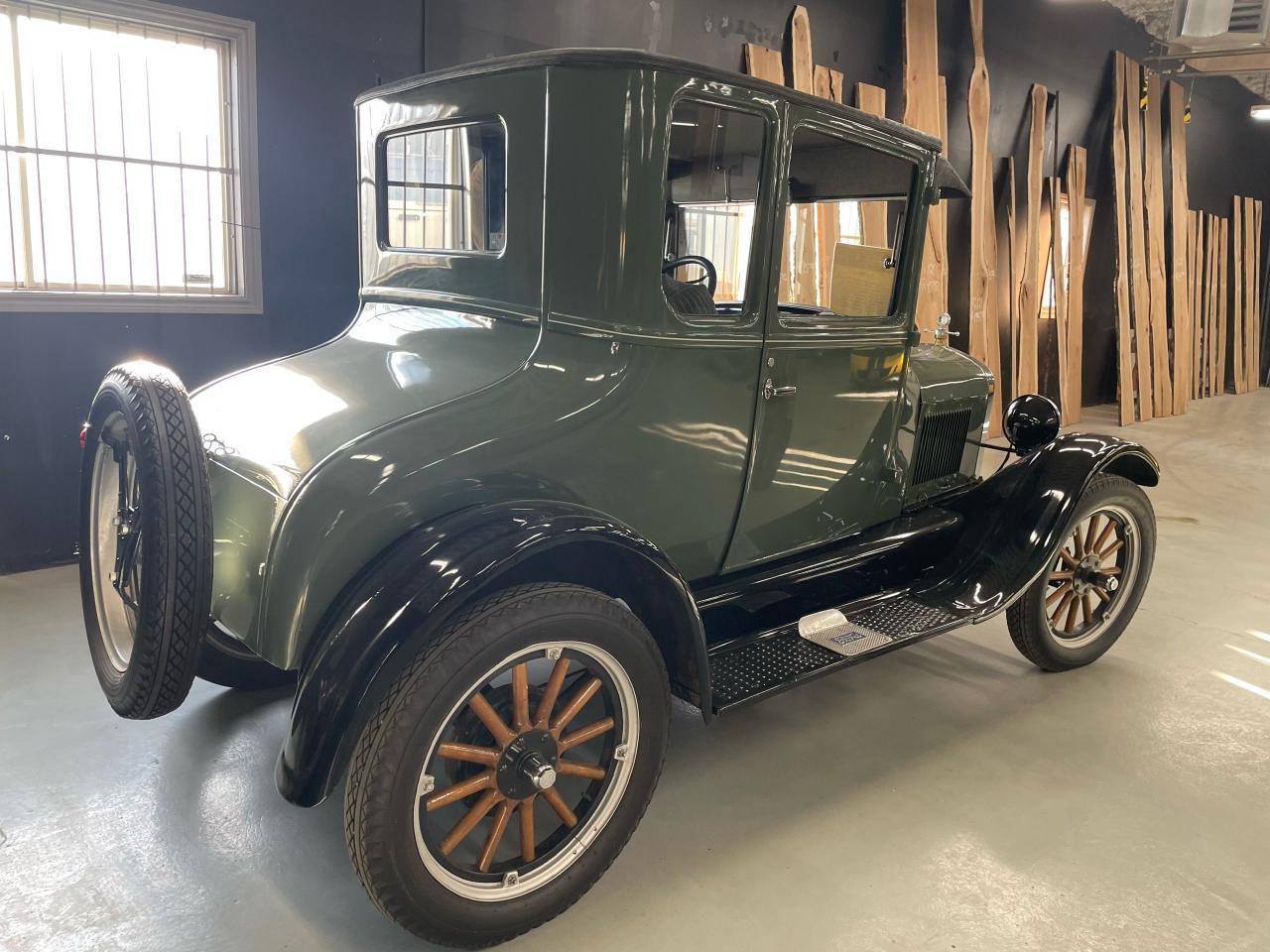 1927 Ford Model T 